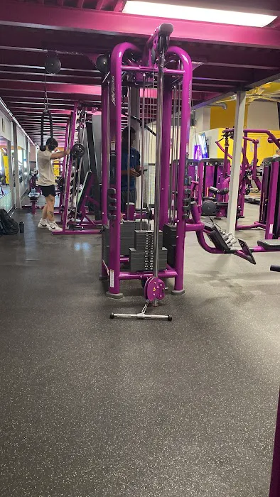 Planet Fitness Picture 4