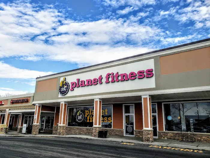 Planet Fitness Picture 4