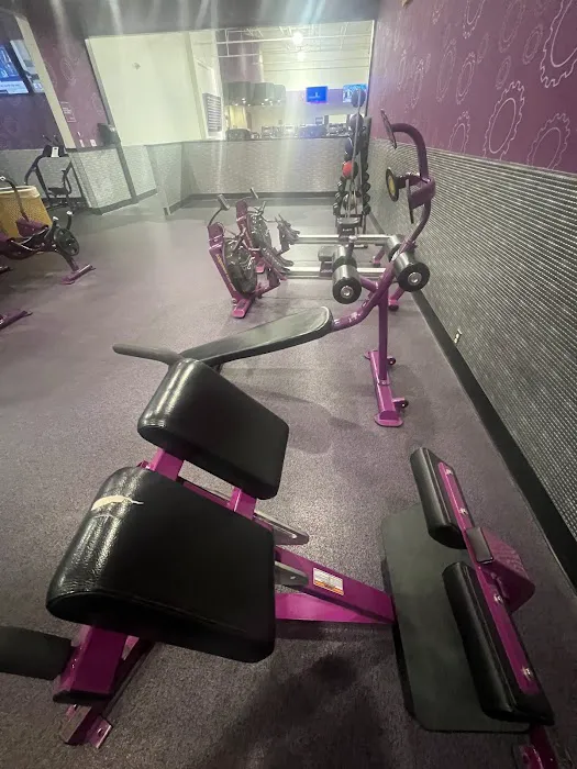 Planet Fitness Picture 9