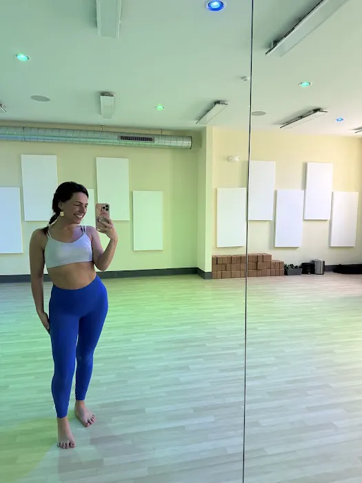 Helios Hot Yoga Picture 1