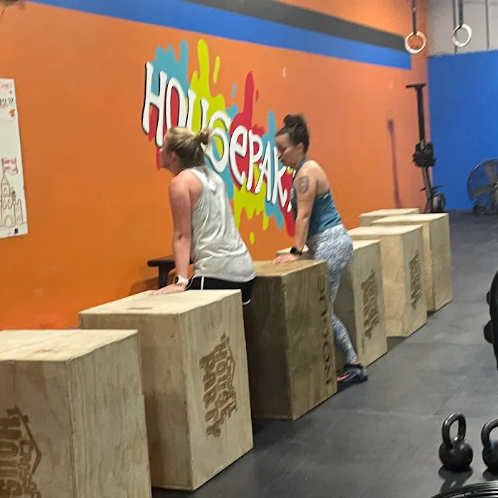 CrossFit House Party Picture 10