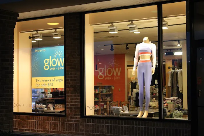 Glow Yoga & Juice Bar Picture 8