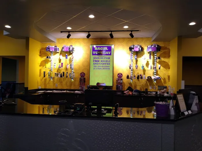 Planet Fitness Picture 7