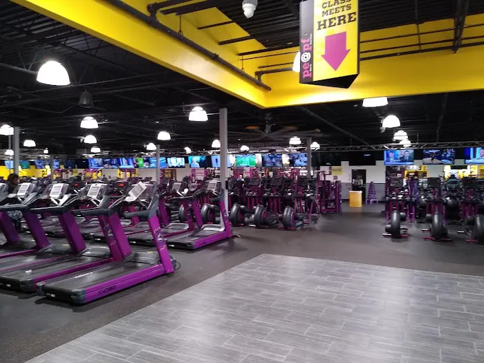 Planet Fitness Picture 1
