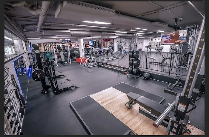 Platinum Fitness Picture 8