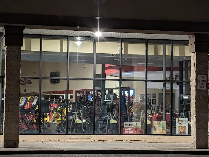 Retro Fitness Picture 5