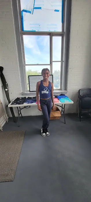 Level Up Tumbling Picture 1