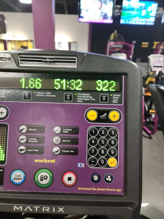 Planet Fitness Picture 8