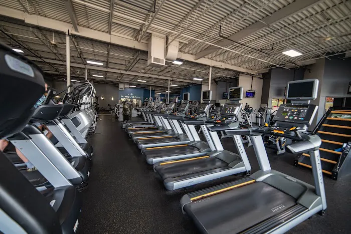 Gold's Gym Picture 1