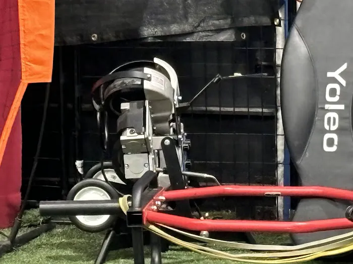 Ball OWL'T Sports Training Facility Picture 5