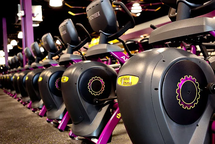 Planet Fitness Picture 2