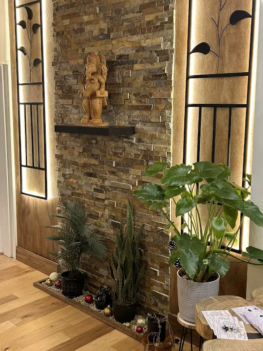 Evolve Yoga Studio and healing center Picture 5