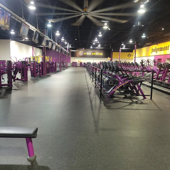 Planet Fitness Picture 2