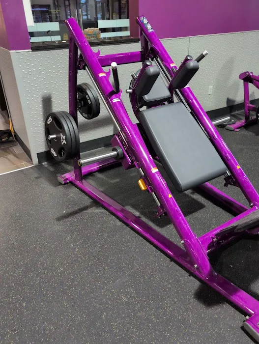 Planet Fitness Picture 8