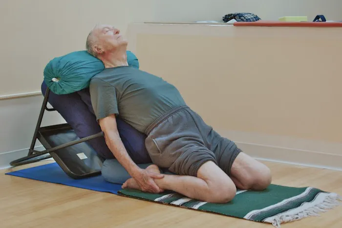 Iyengar Yoga Institute of Pittsburgh Picture 3