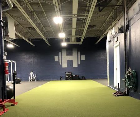 Hirt Locker LLC