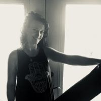Higher Place Yoga - Lakeside yoga, group & private classes, Yoga Therapy & Reike ico