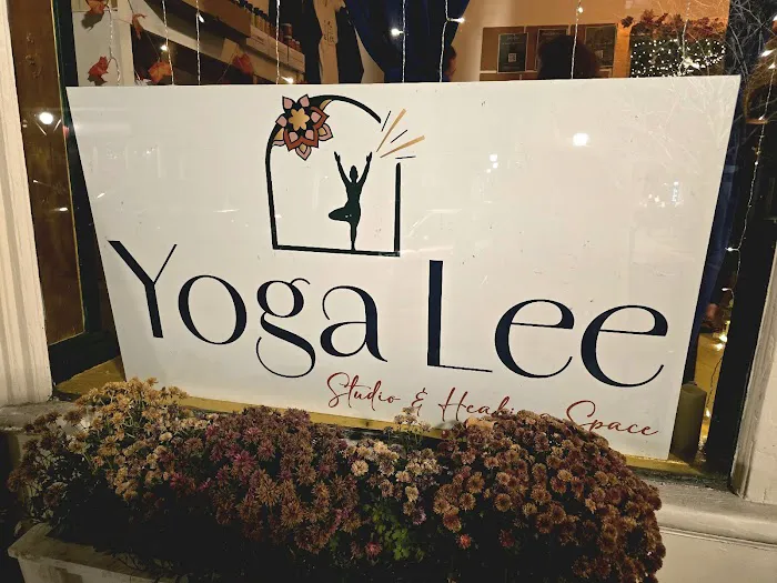 Yoga Lee Picture 2