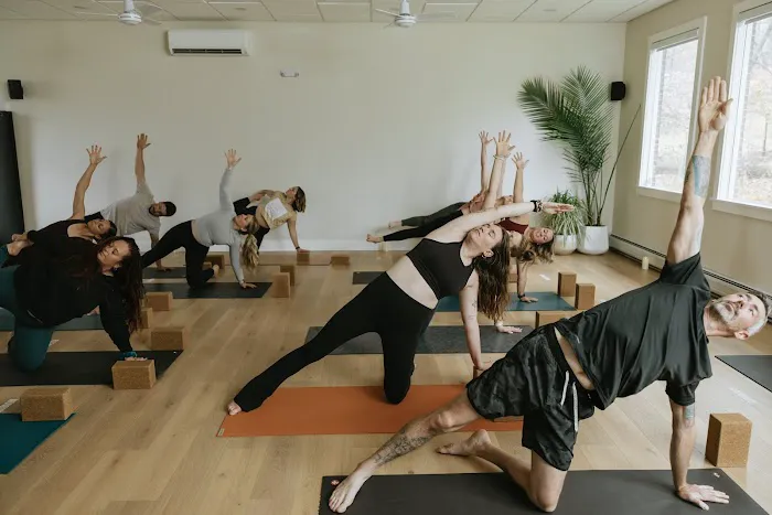 Radiance Yoga Picture 9