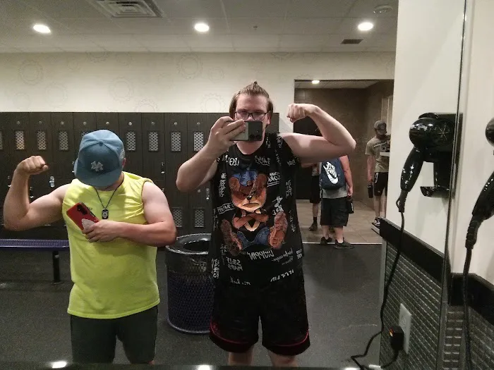 Planet Fitness Picture 4