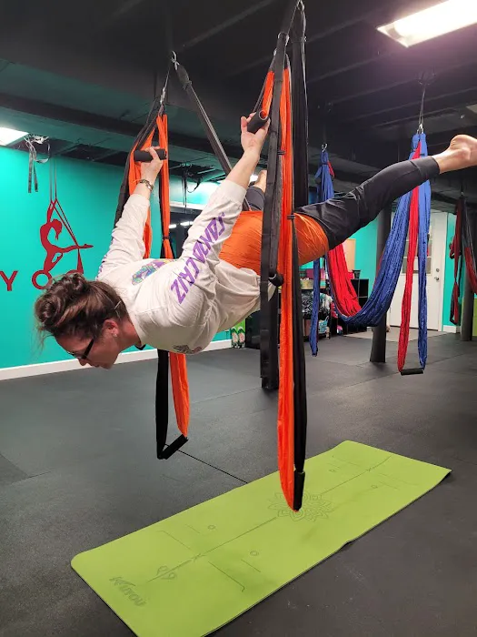 Yoga with Tor Picture 2