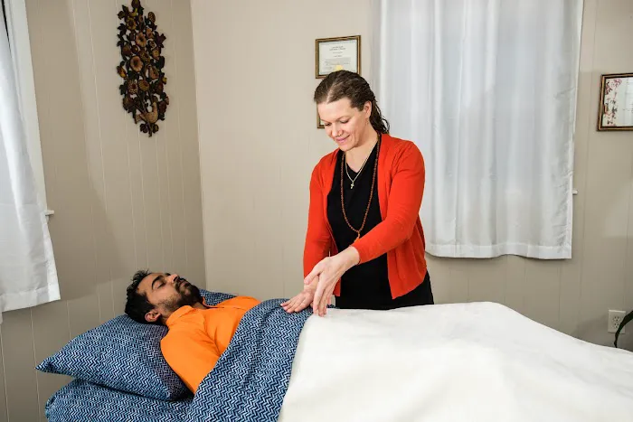 Indian Yoga Alliance Yoga & Ayurveda Massage Studio Picture 1