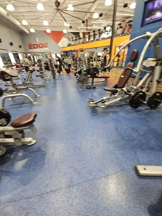 The Edge Fitness Clubs Picture 4