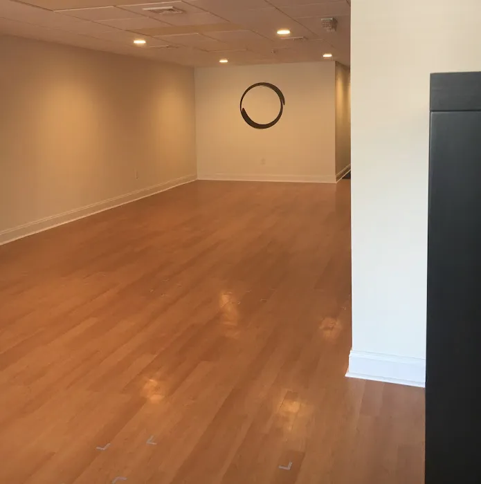 Lyn Kehoe Power Yoga Picture 6
