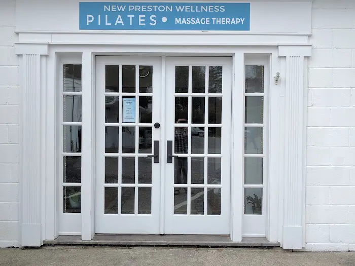 NEW PRESTON PILATES Picture 1