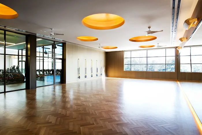 Equinox Paramus Picture 5