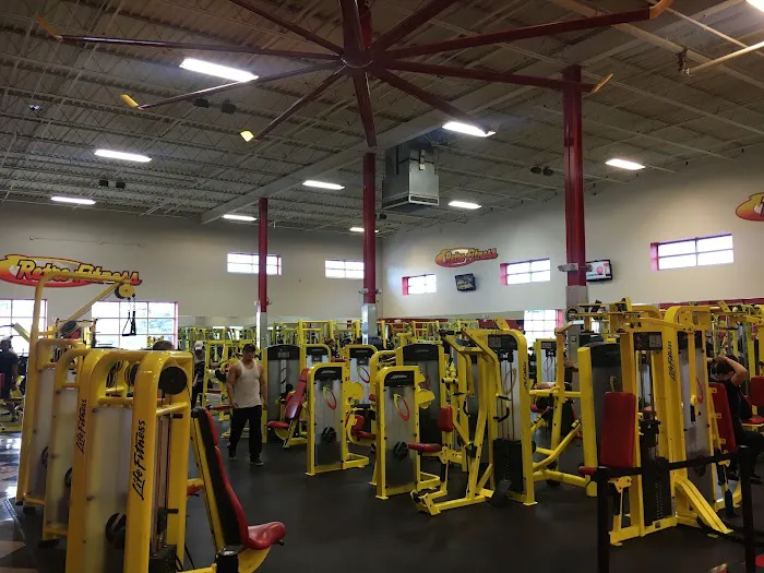 Retro Fitness Picture 1