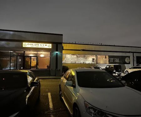 Gold's Gym