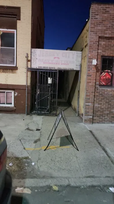 Jersey Boxing City Gym/ Heavy Hitters Boxing & Fitness Gym Picture 4