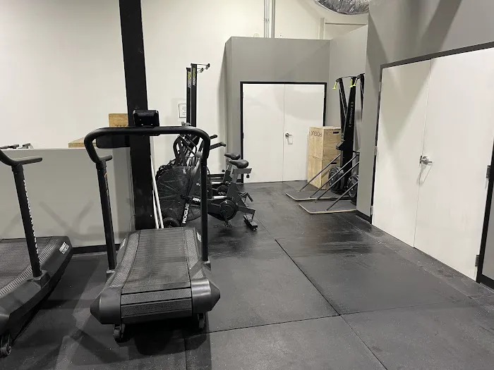 Beyond Parallel 24/7 Gym Picture 5