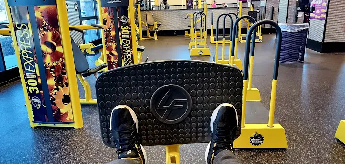 Planet Fitness Picture 7