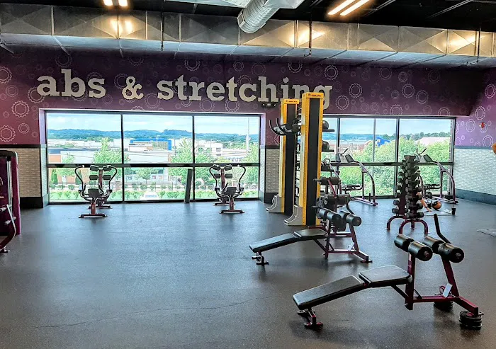 Planet Fitness Picture 9
