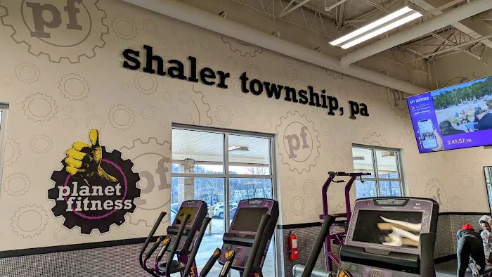 Planet Fitness Picture 3