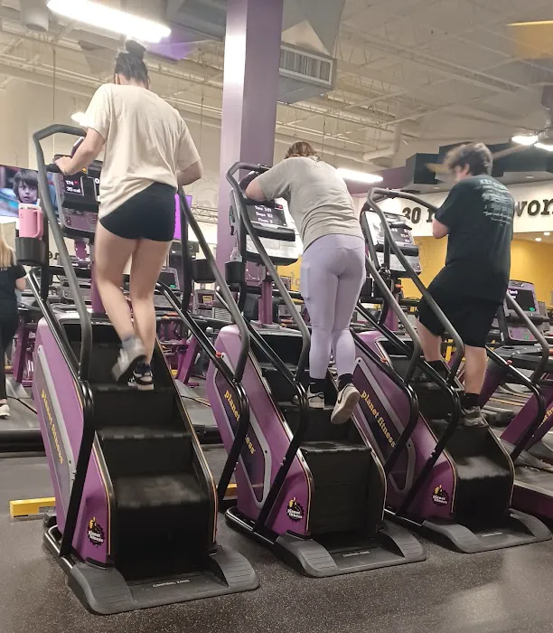 Planet Fitness Picture 4
