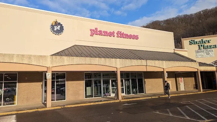 Planet Fitness Picture 7