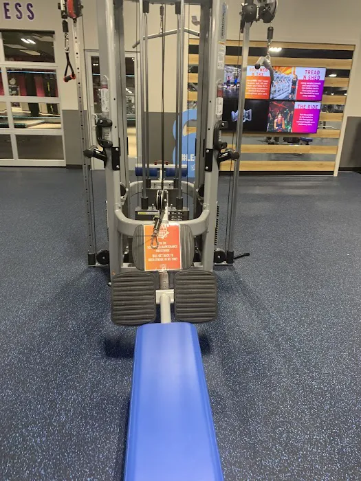 Crunch Fitness - McKnight Picture 1