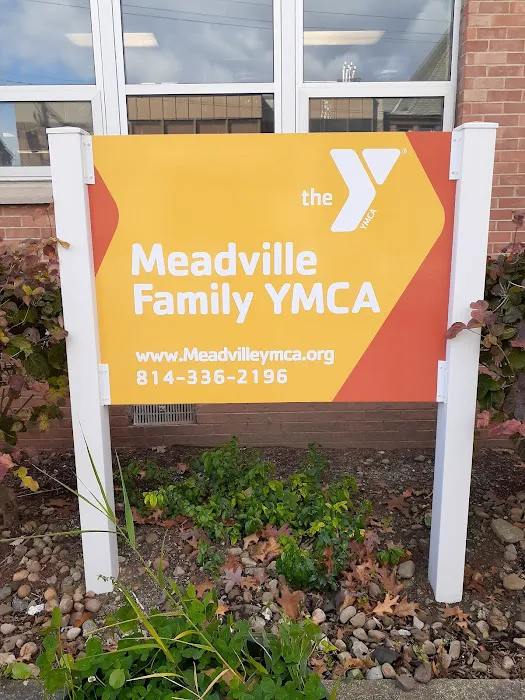 Meadville Family YMCA Gym, Fitness Center and Child Care Picture 6