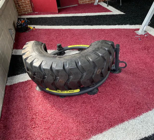 IRON FACTORY GYM Picture 9