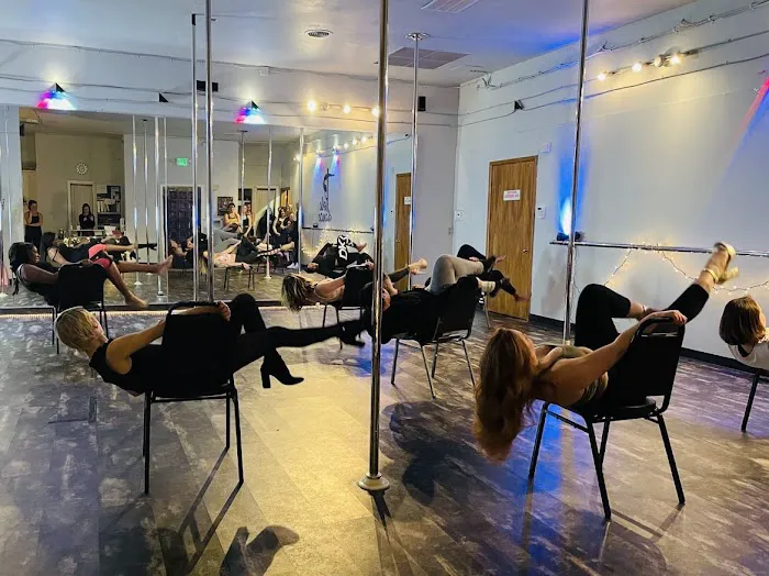 Fitness With A Twist 2.0 Picture 6