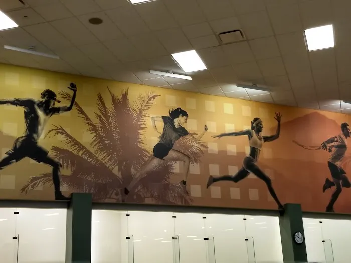 LA Fitness Picture 10