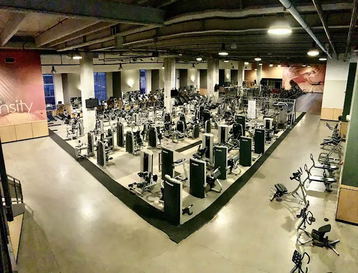 LA Fitness Picture 3