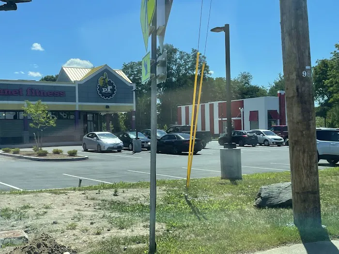 Planet Fitness Picture 1