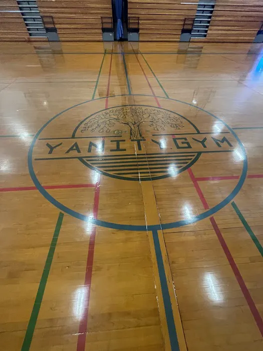 Yanity Gym Picture 9