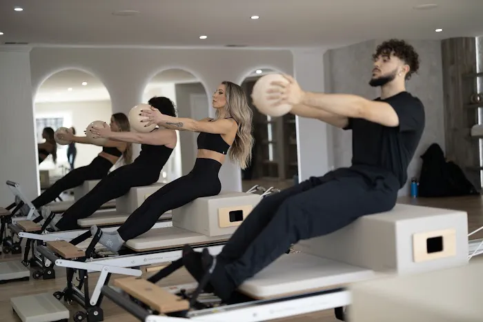 Core Luxe Pilates LLC Picture 3