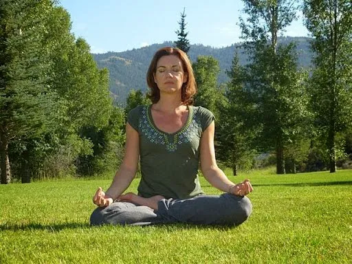 Karen Young Yoga at Breaking Ground Dance Center Picture 4