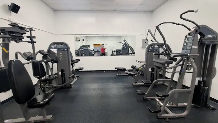 Ft Hamilton Gym Picture 3